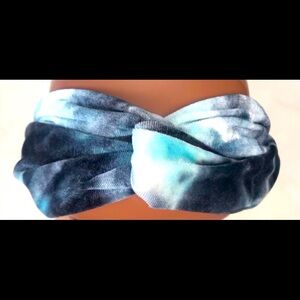 Brand New Yoga Headbands - Black & Teal